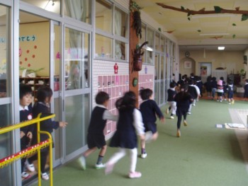 防犯訓練① 防犯訓練①