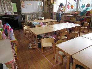 2歳児もかくれんぼ 2歳児もかくれんぼ