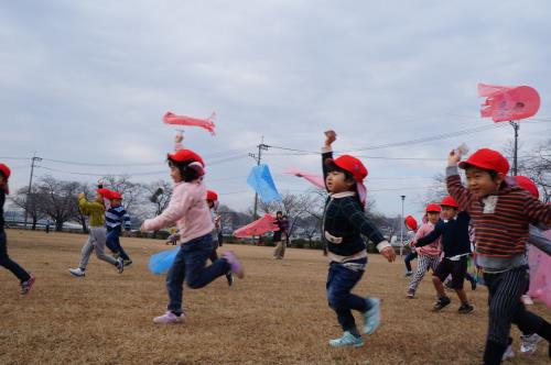速く走ると、高く飛ぶよ! 速く走ると、高く飛ぶよ!