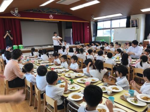カレーの手遊び♪ カレーの手遊び♪