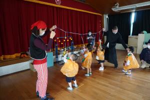 届くかな? 届くかな?