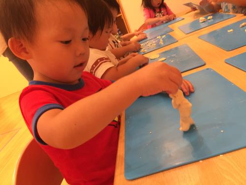 「おかあさん!」トコトコ... 「おかあさん!」トコトコ...