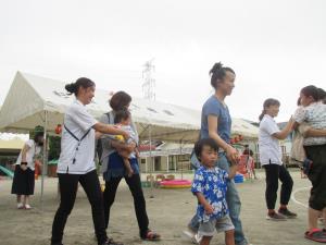 小さい子も 小さい子も