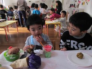 おいしぃ? おいしぃ?