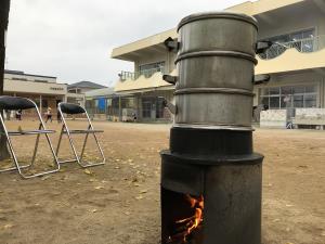 薪が燃えるにおいがします 薪が燃えるにおいがします