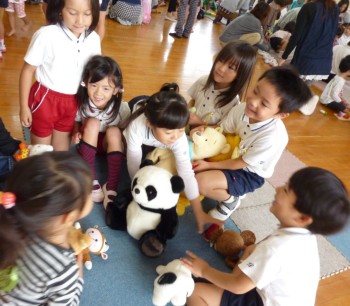 ぬいぐるみあそび ぬいぐるみあそび