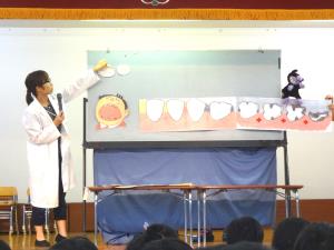7月のお誕生会『歯の話』 7月のお誕生会『歯の話』