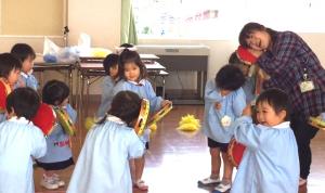 大好きなお友だちや先生と一緒。嬉しいね♪ 大好きなお友だちや先生と一緒。嬉しいね♪