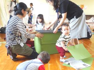 小さなお友だちもお手伝い 小さなお友だちもお手伝い