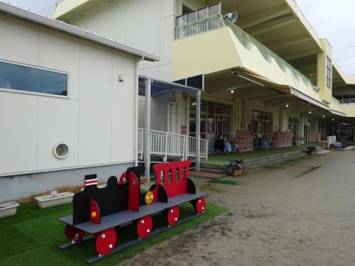 汽車のベンチ 汽車のベンチ